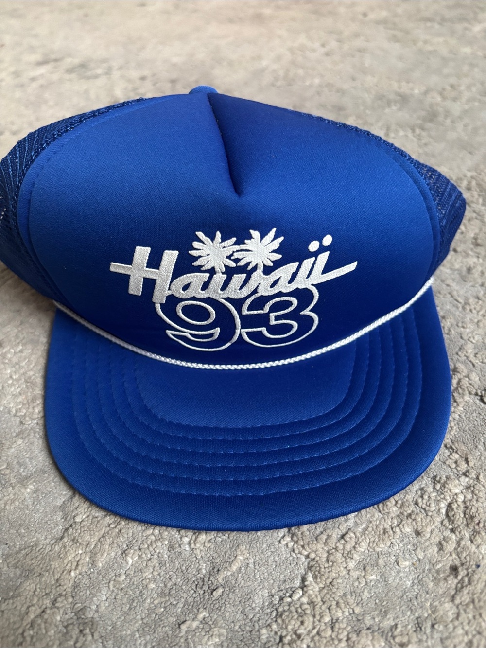 VINTAGE 90s hat Never worn HAWAII 93